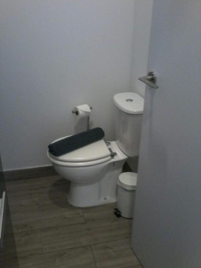 Pequeno Alojamiento Con Mini Piscina - No Climatizada Valência Exterior foto